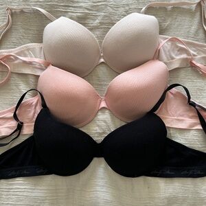 Marilyn Monroe Ribbed Push-Up Bra Set in Black, Blush, Ivory